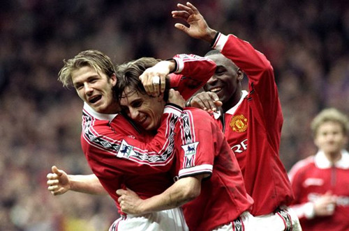 的中场球员 的中场球员